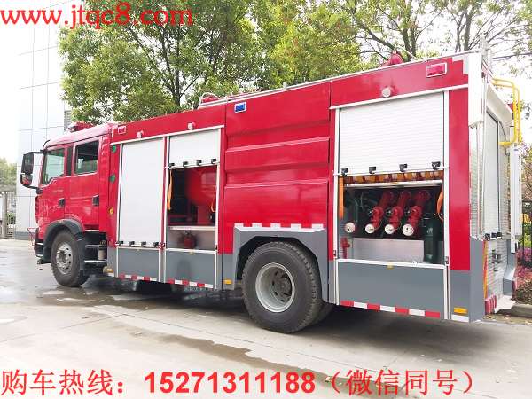 �������ָɷ�ˮ(li��n)������܇ԓ܇�O(sh��)��һ���ɷ۹޼�һ��ˮ������픶˰��bһ�T�ɷ��ں�һ�Tˮ�ݣ��ɷ�ϵ�y(t��ng)����һ���ɷ۾��P��һ������ƿ�ܣ��b��6��40�����ƿ������3������õ���ƿ����һ�׹�·ϵ�y(t��ng)��